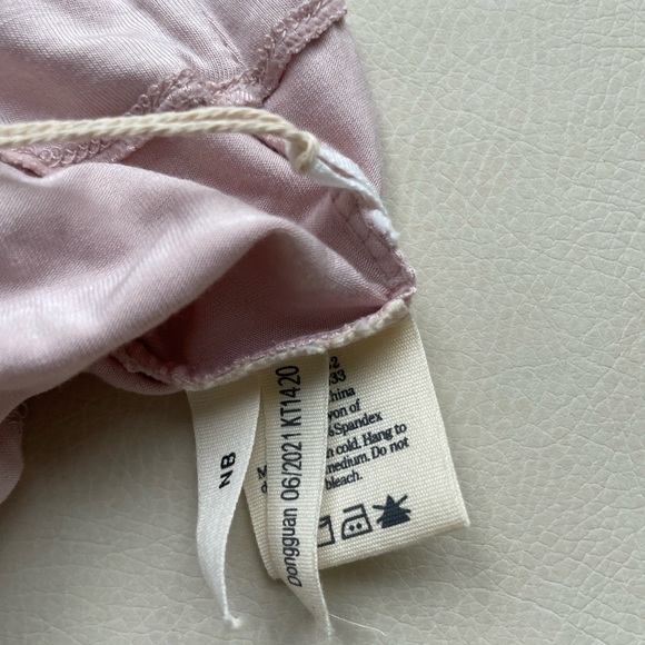 Kyte Baby Bamboo Hat Newborn - Picture 9 of 10